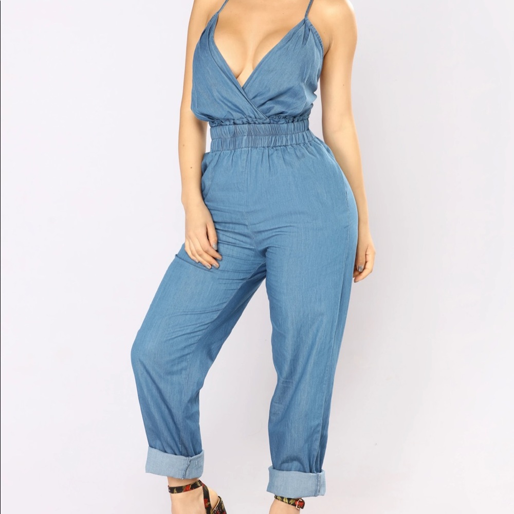 Chambray jumpsuit size medium!